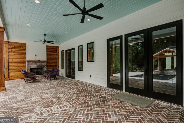 604 Stallings Road, Senoia, GA 30276