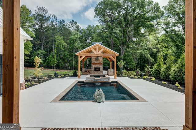 604 Stallings Road, Senoia, GA 30276