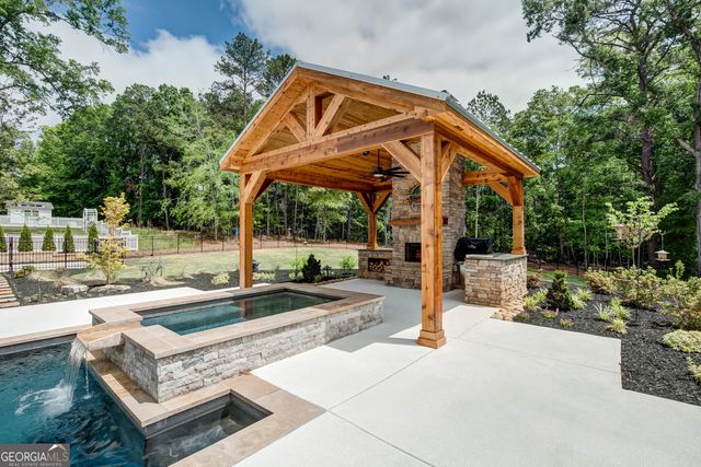 604 Stallings Road, Senoia, GA 30276