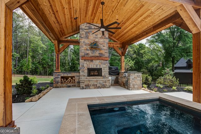 604 Stallings Road, Senoia, GA 30276