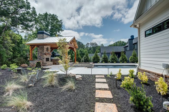 604 Stallings Road, Senoia, GA 30276