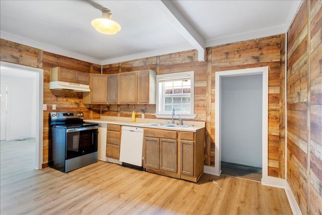 917 W Crawford Street, Denison, TX 75020
