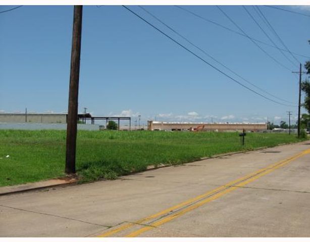 0 Macarthur, Alexandria, LA 71301
