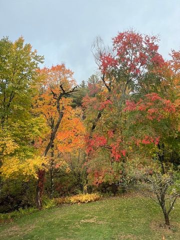 18 Farrwood Dr, Andover, MA 01810