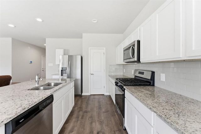 293 Paisley Parkway, Sulphur, LA 70663