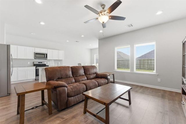 293 Paisley Parkway, Sulphur, LA 70663