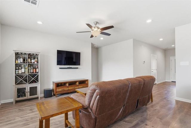 293 Paisley Parkway, Sulphur, LA 70663