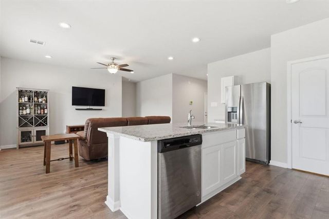 293 Paisley Parkway, Sulphur, LA 70663