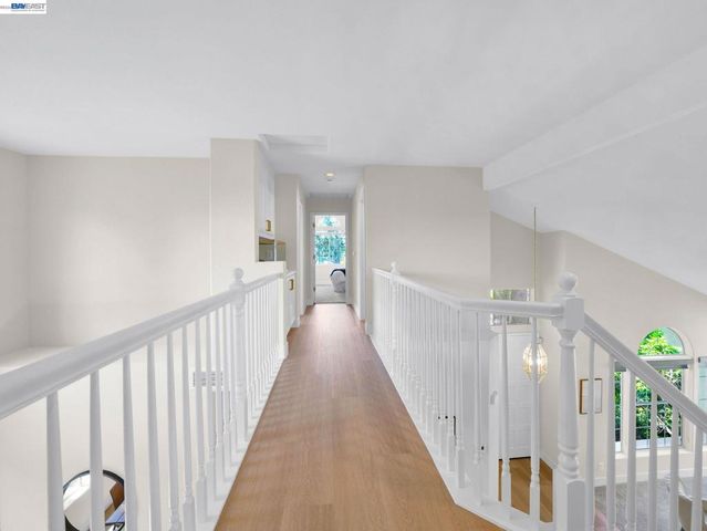 36270 Enfield Dr, Newark, CA 94560