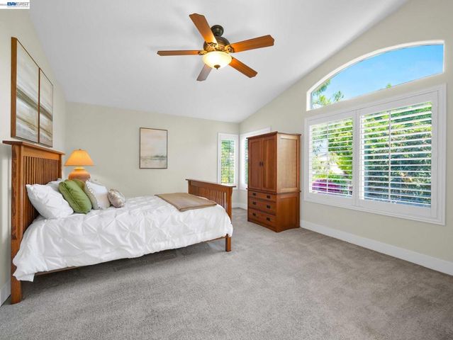 36270 Enfield Dr, Newark, CA 94560