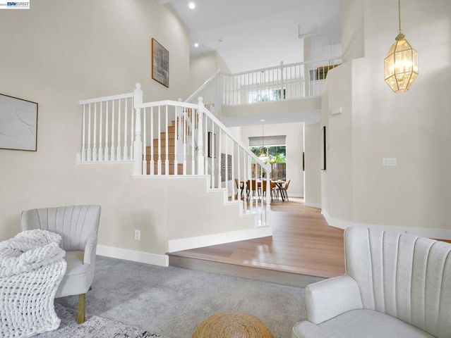 36270 Enfield Dr, Newark, CA 94560