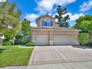 36270 Enfield Dr, Newark, CA 94560