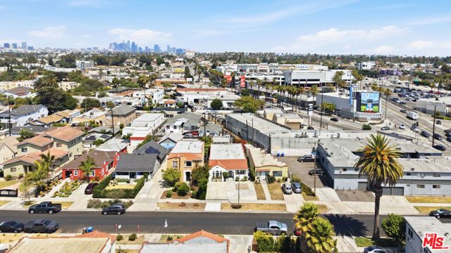 1374 Keniston Avenue, Los Angeles, CA 90019