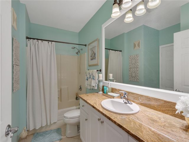 5015 Fairways Circle A102, Vero Beach, FL 32967