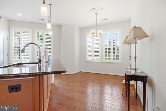 8922 CENTER ST, Manassas, VA 20110