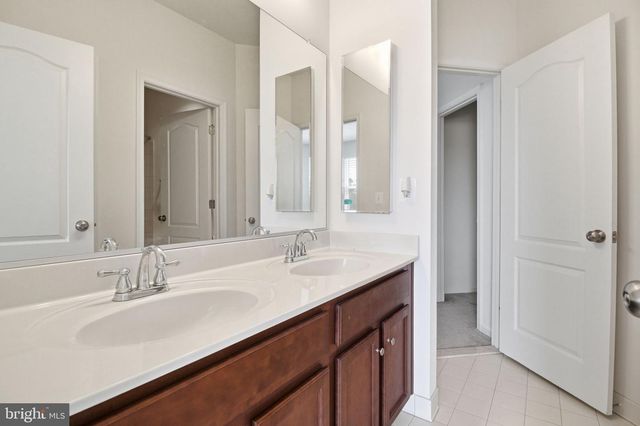 8922 CENTER ST, Manassas, VA 20110