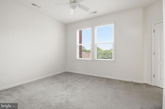8922 CENTER ST, Manassas, VA 20110