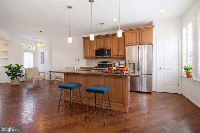 8922 CENTER ST, Manassas, VA 20110