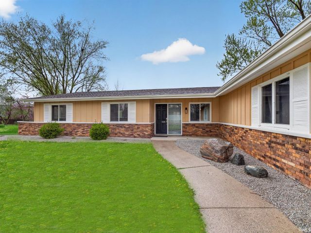 1103 Candlewood Way, Fort Wayne, IN 46845