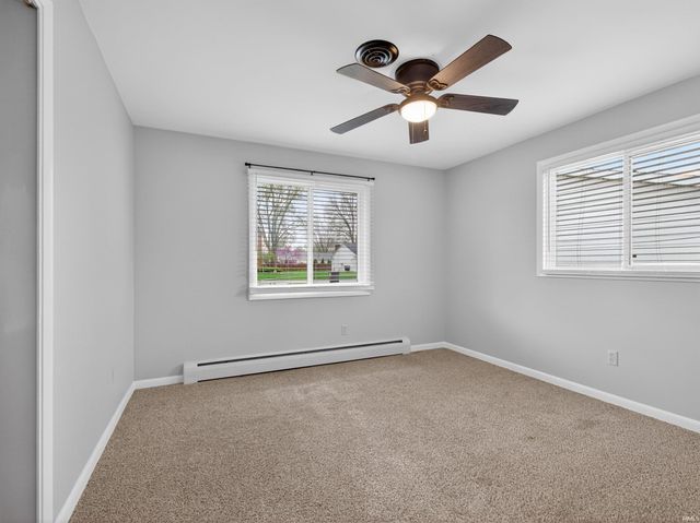 1103 Candlewood Way, Fort Wayne, IN 46845