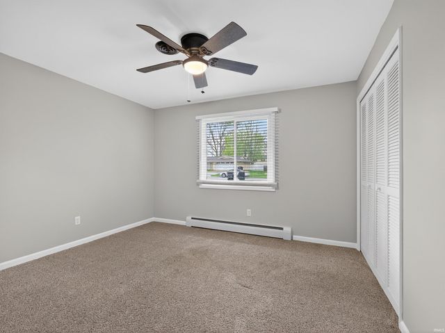 1103 Candlewood Way, Fort Wayne, IN 46845