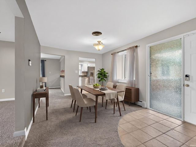 1103 Candlewood Way, Fort Wayne, IN 46845