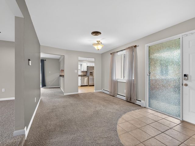 1103 Candlewood Way, Fort Wayne, IN 46845