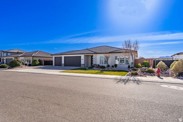 1932 E HONEYCOMB DR, St. George, UT 84790