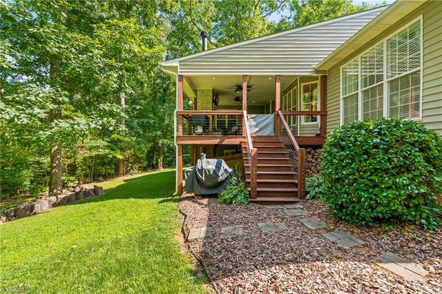 2756 Finch Farm Road, Trinity, NC 27370