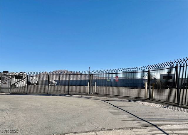 3244 Bellavista Lane, Las Vegas, NV 89122