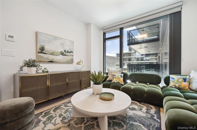 38-20 Parsons Boulevard 503, Flushing, NY 11354