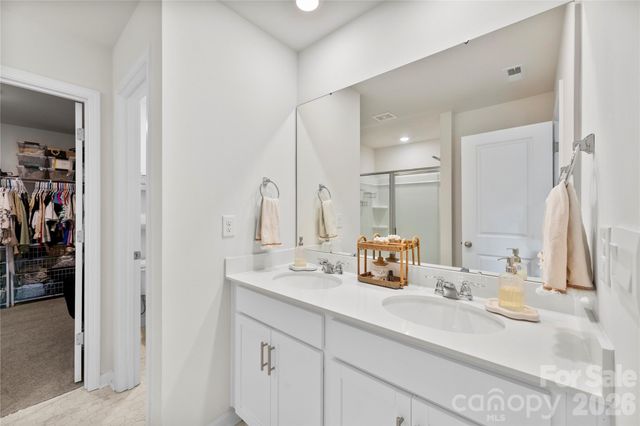 159 Calvin Creek Drive, Troutman, NC 28166