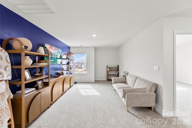 159 Calvin Creek Drive, Troutman, NC 28166