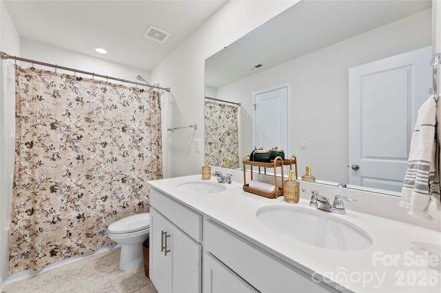 159 Calvin Creek Drive, Troutman, NC 28166