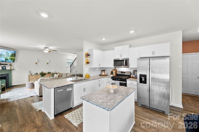 159 Calvin Creek Drive, Troutman, NC 28166