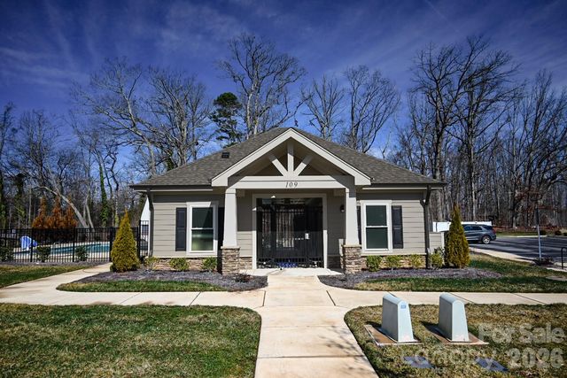 159 Calvin Creek Drive, Troutman, NC 28166