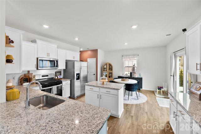 159 Calvin Creek Drive, Troutman, NC 28166