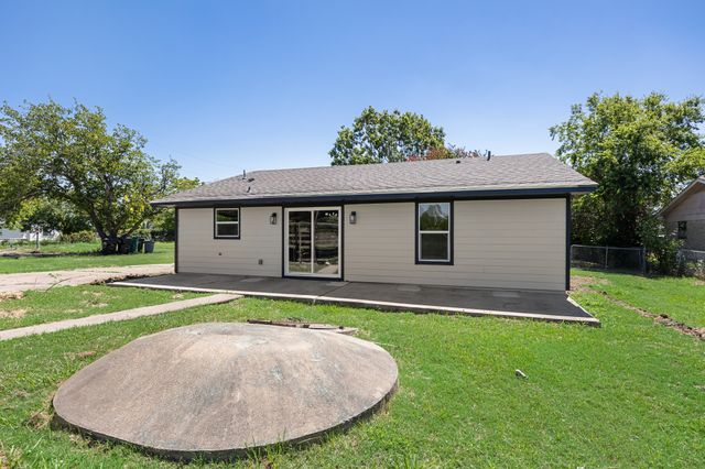 11827 Fm 1392, Terrell, TX 75160