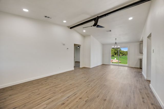 11827 Fm 1392, Terrell, TX 75160