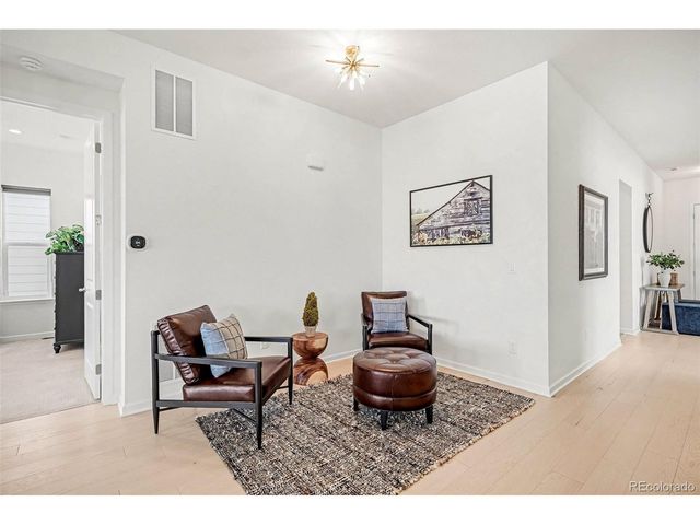 650 Simmental Loop, Castle Rock, CO 80104