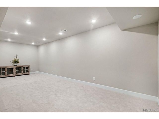 650 Simmental Loop, Castle Rock, CO 80104