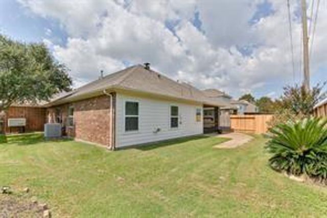 2013 Troon Drive, La Porte, TX 77571