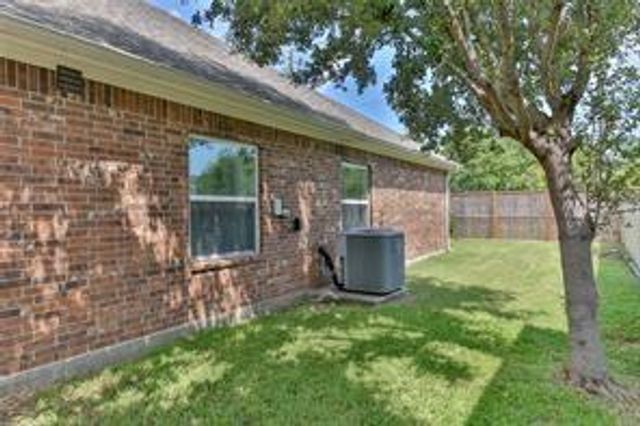 2013 Troon Drive, La Porte, TX 77571