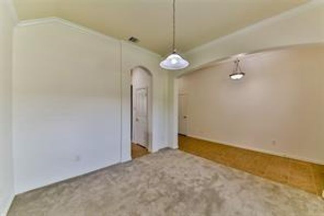 2013 Troon Drive, La Porte, TX 77571