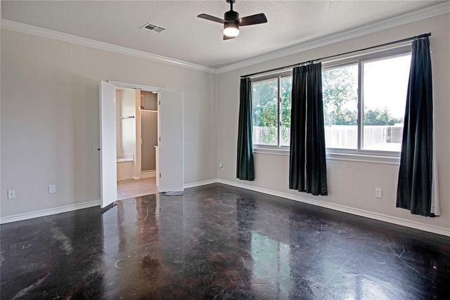 13124 Skyland Drive, Yukon, OK 73099