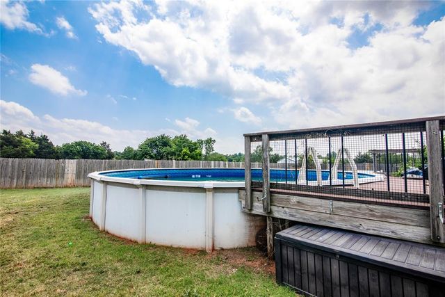 13124 Skyland Drive, Yukon, OK 73099