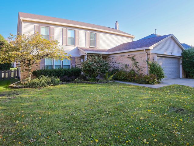 331 E Fox Hill Drive, Buffalo Grove, IL 60089