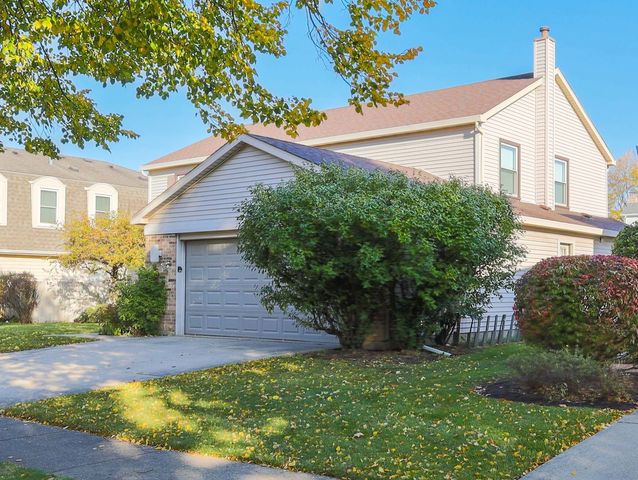 331 E Fox Hill Drive, Buffalo Grove, IL 60089