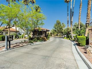 4567 Madreperla Street, Las Vegas, NV 89121