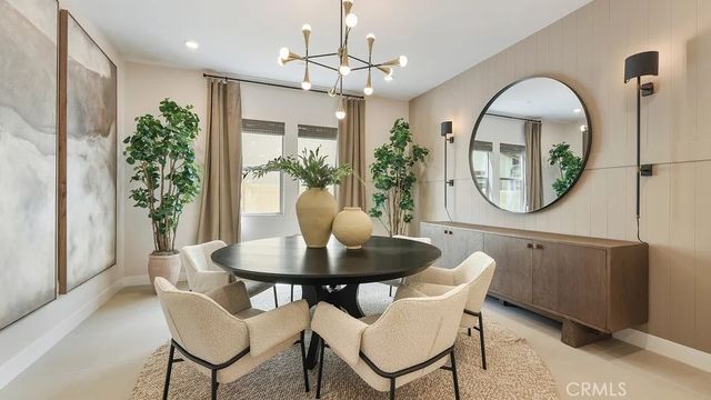 24341 Camino Oceano, Valencia, CA 91354